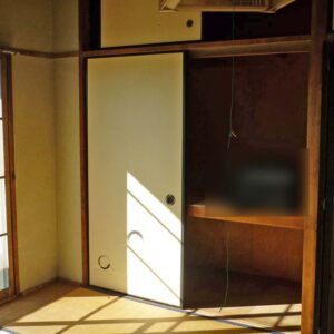 松戸市柏市流山市我孫子市のリフォームは森のリフォーム　我孫子市マンション賃貸用リフォーム押入をクローゼットへ施工前