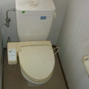 松戸市トイレリフォーム施工前